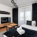 Wislane Tarasy 2 0 Modern Space By Bookinghost *
