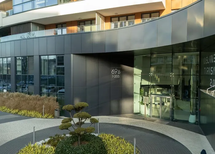 Wislane Tarasy 2 0 Modern Space By Bookinghost